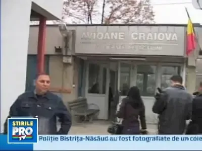 Concediu fortat pentru angajatii fabricii de avioane din Craiova