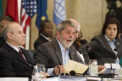 Summit-ul G20 s-a incheiat, liderii n-au ingropat securea razboiului