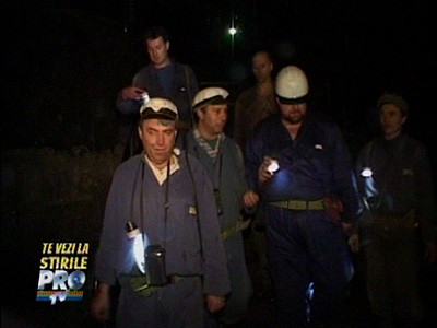 Te vezi la Stirile Pro TV - Supravietuitorii de la mina Vulcan II