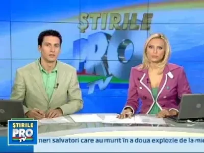 Oaspete nepoftit. S-au trezit cu avionul in casa!