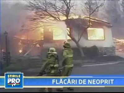 Incendiile fac ravagii in California. Peste 500 de case sunt acum scrum