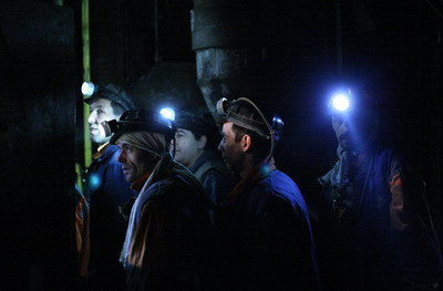 Coboratul in minele romanesti: intre nebunie si noroc