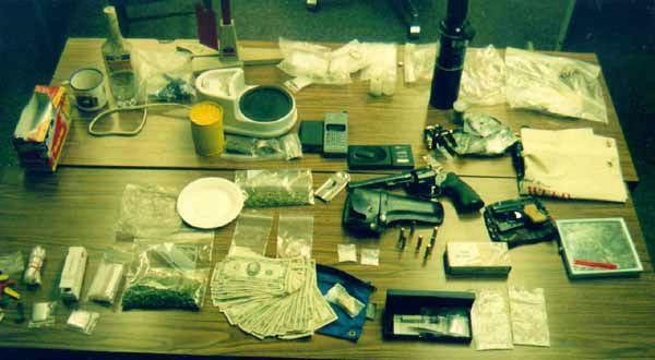 Roman sechestrat si torturat la Amsterdam de traficantii de droguri