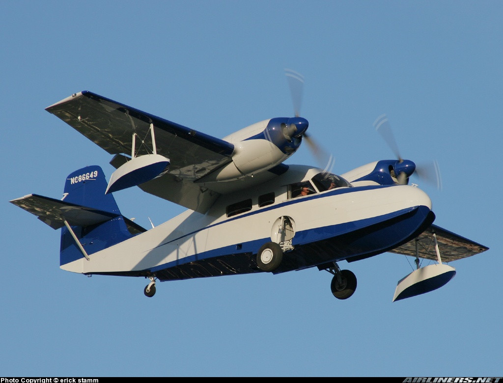 Hidroavion prabusit in Canada! Un singur pasager a supravietuit