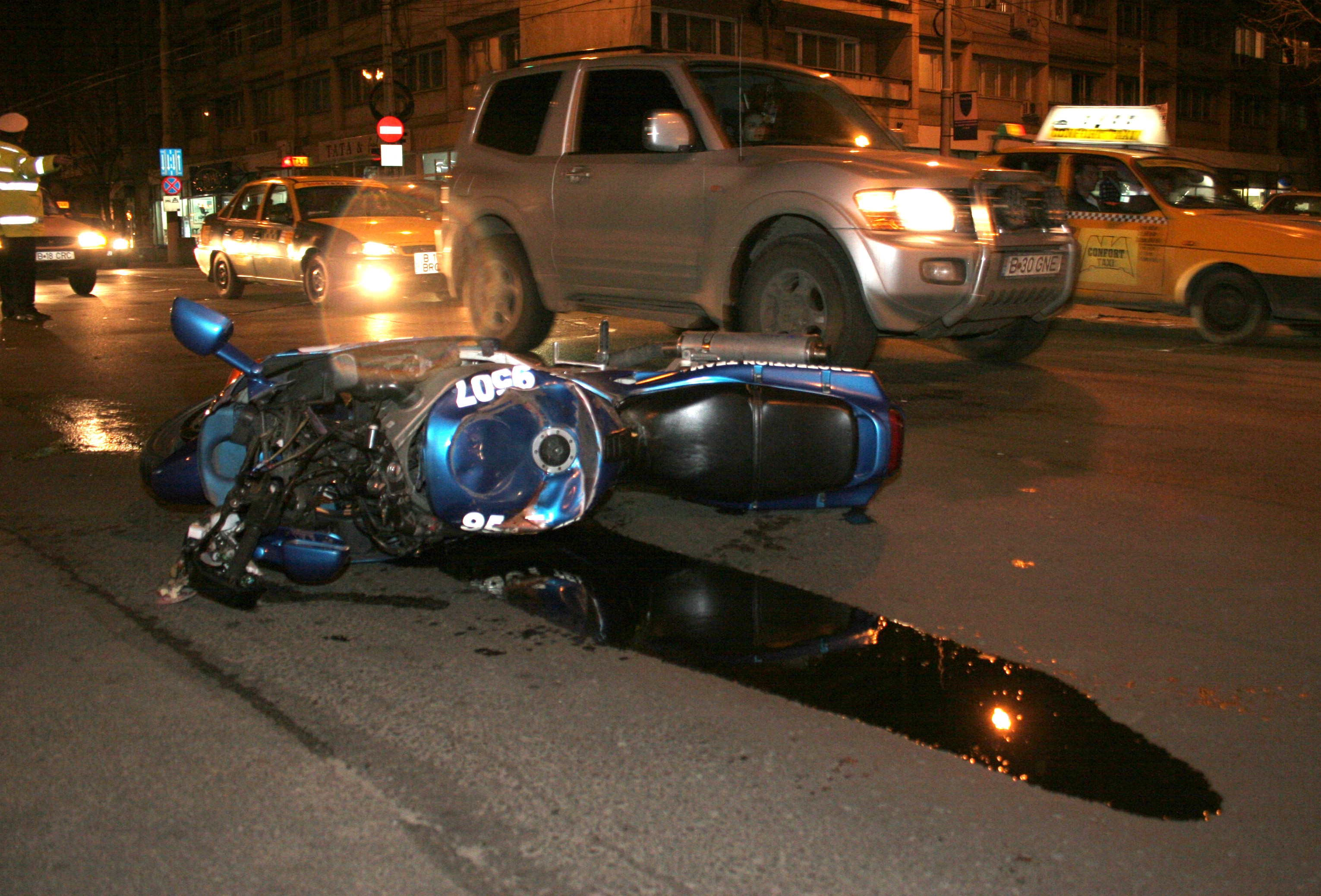 Groaznic accident in Pitesti! Doi tineri au murit