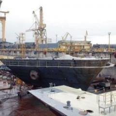Santierele navale de la Mangalia si Galati cer ajutorul Guvernului