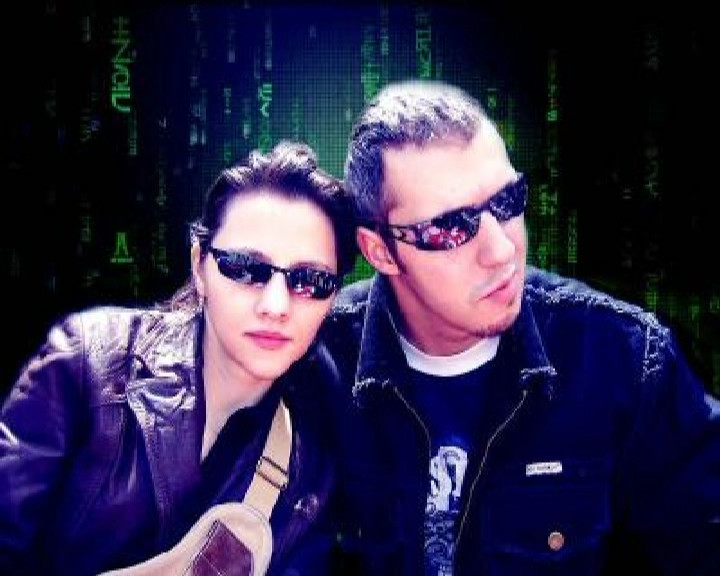 Uniti cu forta pe vecie! Sinucigasul si sotia lui, ingropati impreuna