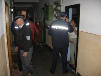Scandal violent pentru un apartament, intr-un bloc din Timisoara