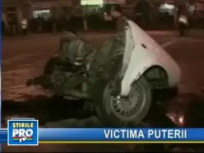 Targoviste: Accident cu o Dacie modificata pentru curse ilegale!