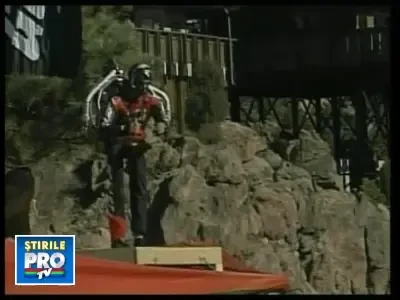 17cascadorbeta251108