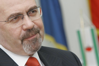 Mosul ii aduce UDMR-ului portofoliile de la Mediu, Sanatate si Cultura