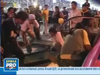 Haos pe aeroportul din Thailanda din cauza unor proteste violente