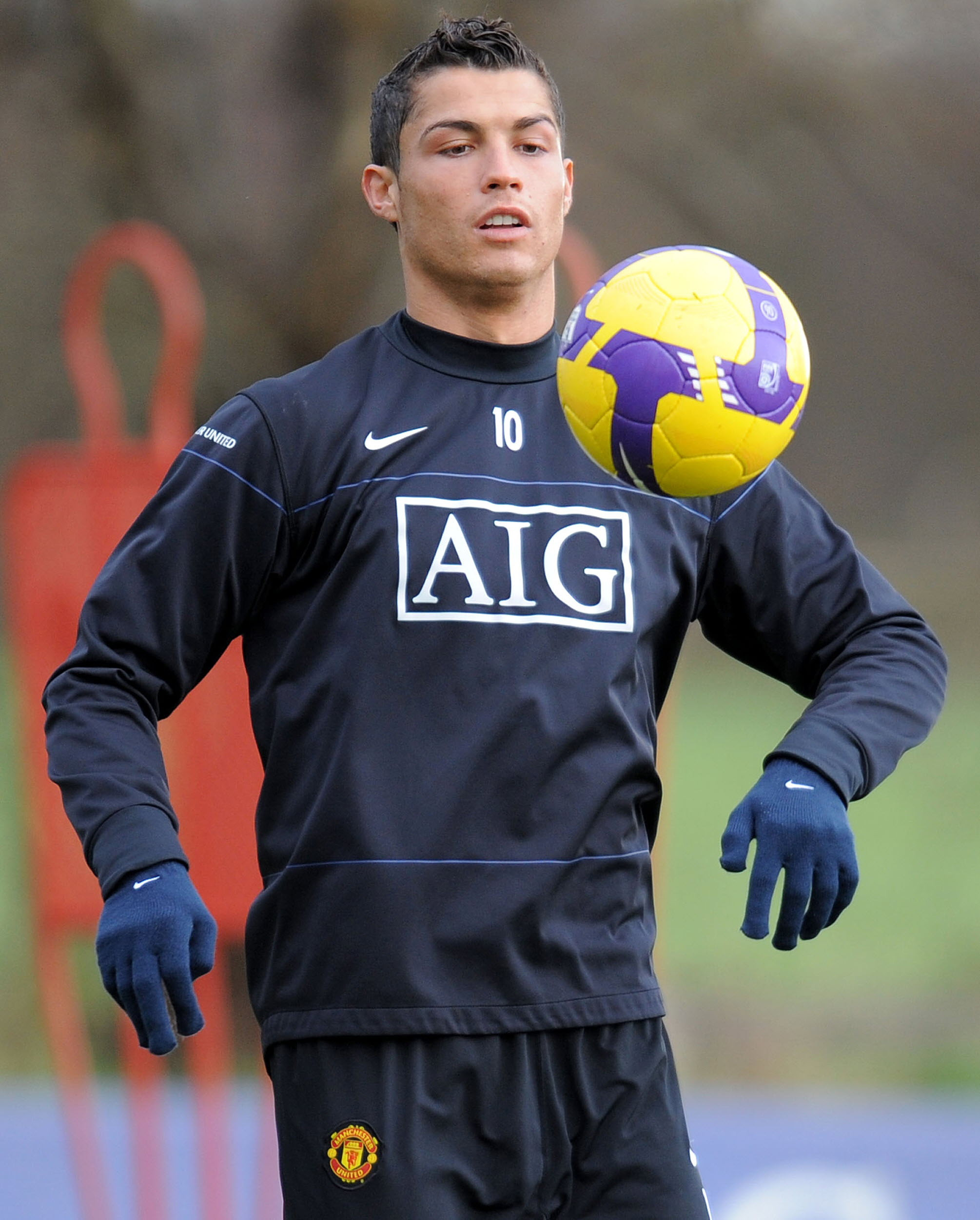 Cristiano Ronaldo a castigat Balonul de Aur