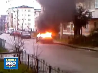 Masina in flacari la Campulung Muscel!