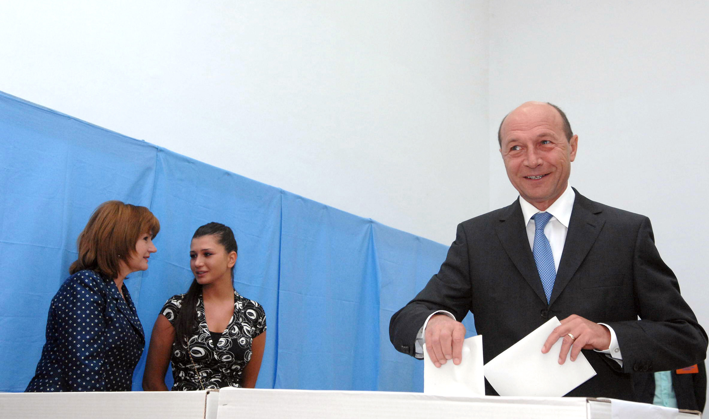Presedintele Traian Basescu a votat la Colegiu A.D Xenopol