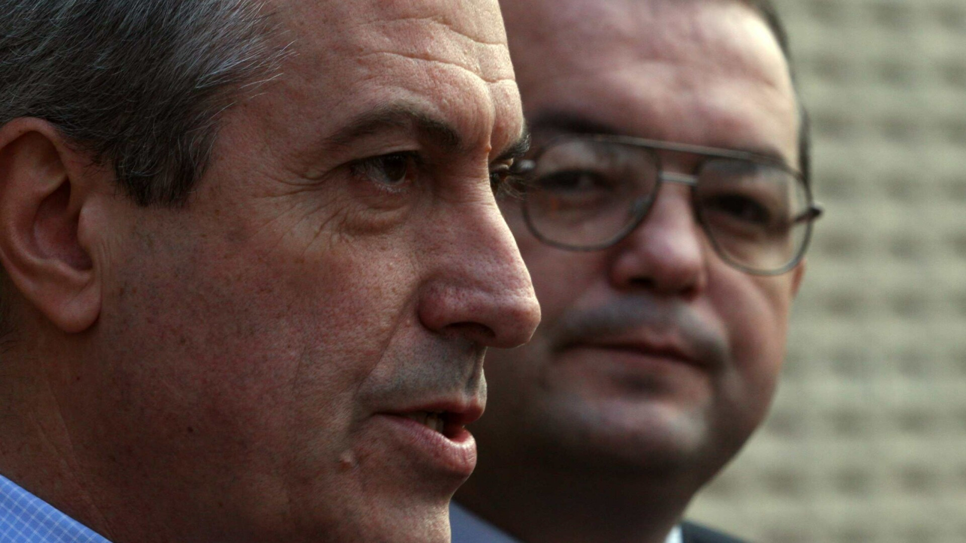 PSD a invins, dar PD-L negociaza cu PNL. Revista presei