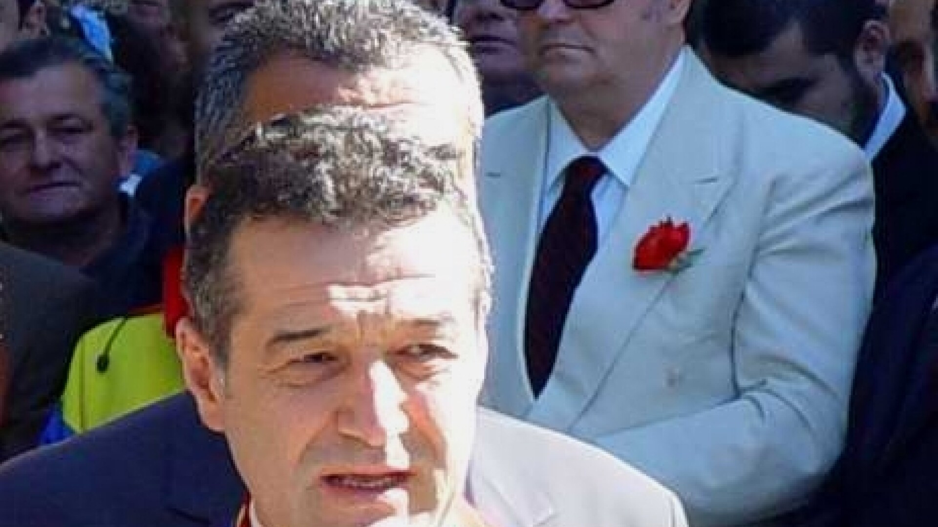 Dilema lui Vadim: sa-l viziteze sau nu pe Gigi la inchisoare?