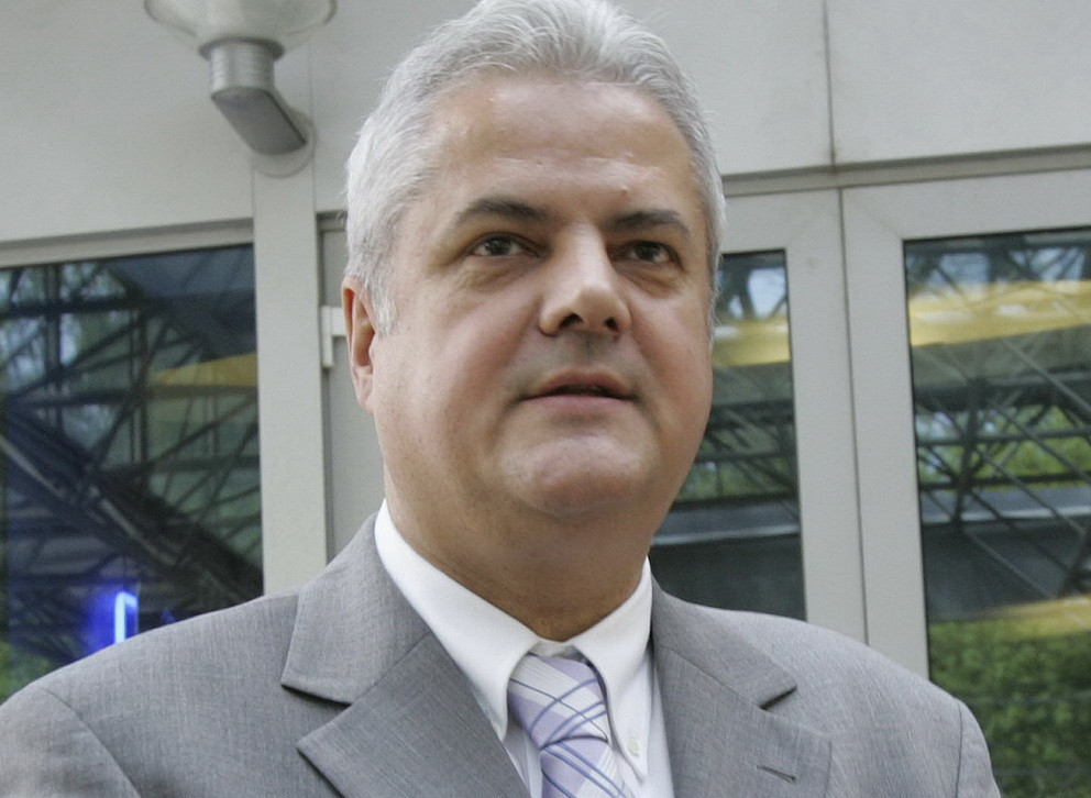 Adrian Nastase: PSD va negocia cu toate partidele