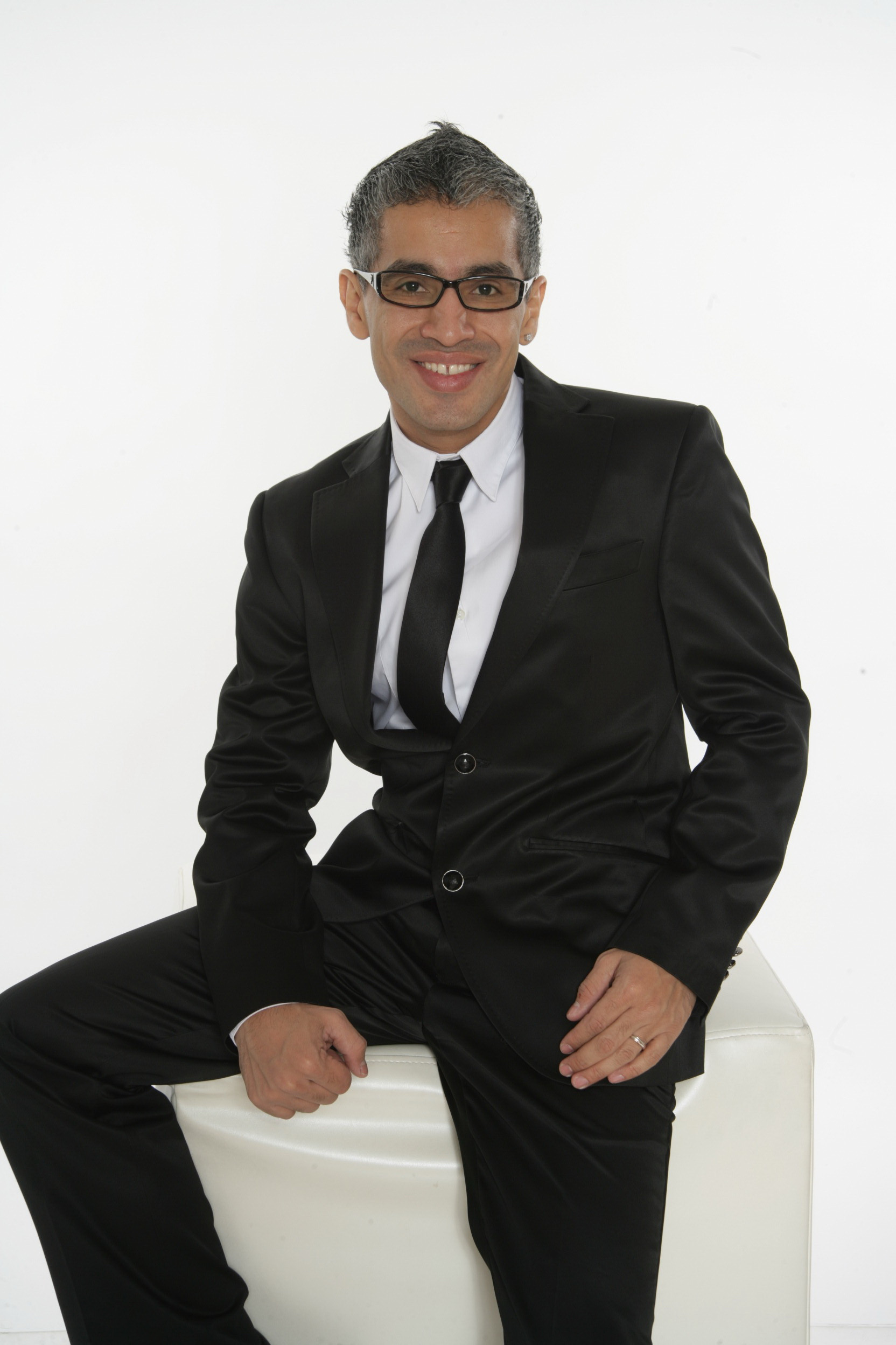 Wilmark isi rasfata fiul de 10 luni la piscina