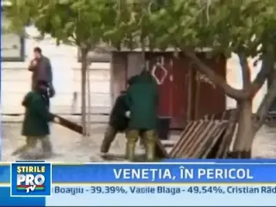 Venetia se scufunda! Vezi aici imagini inedite!