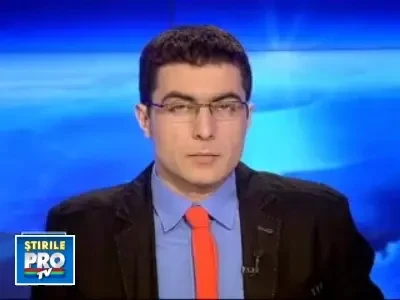 S-a ales cu capul spart dupa ce a fost strivit de panouri electorale