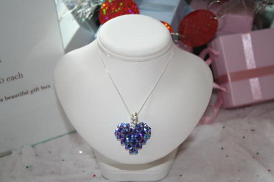 Luxury Show a tras linie. Bogatii Romaniei au venit, apreciat si cumparat