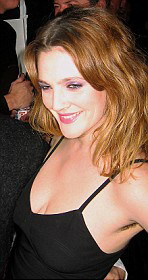 Rusinos! Hilary Swank si-a "asortat" diamantele cu "blanita" de la subrat!