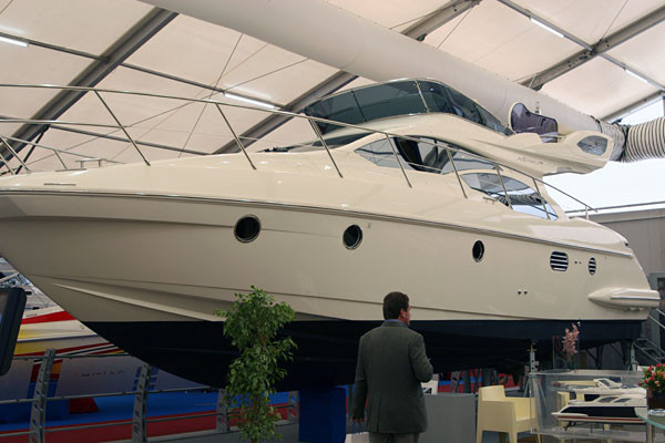 Vezi ce se poarta in materie de lux!