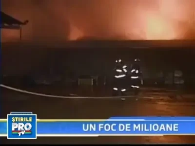 Incendiu devastator la o fabrica de componente electronice din Arges