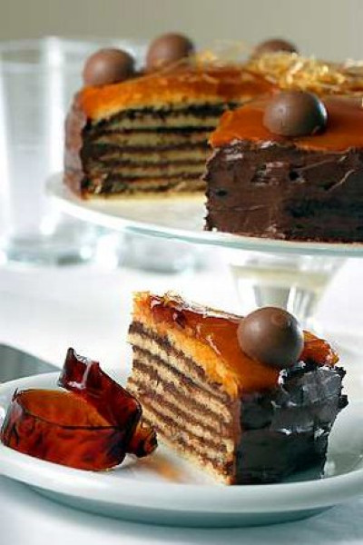 Romania, te iubesc: I-a cucerit pe americani cu torturi Dobos si amandine