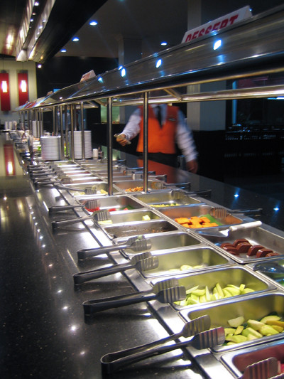 Fostele cantine si restaurante "impinge tava" revin in forta!