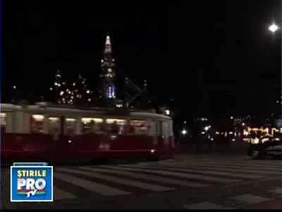 Mos Nicolae s-a oprit la targul de cadouri de la Viena