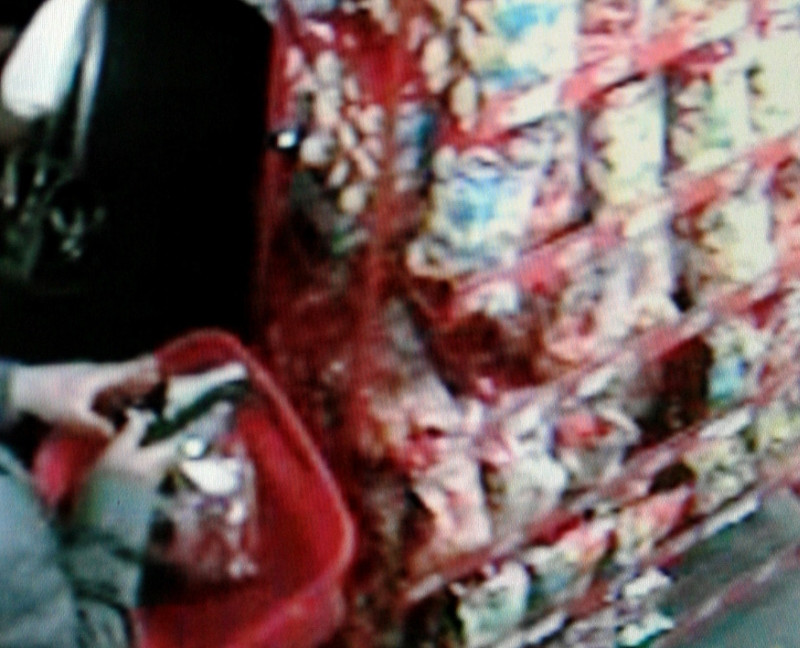 Controalele din vami umplu magazinele ANAF de marfa. Vezi unde sunt