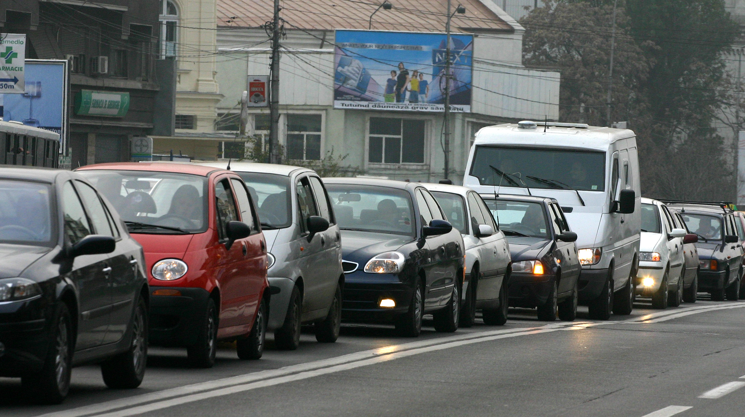 Taxa auto incinge spiritele. Soferii au iesit in strada