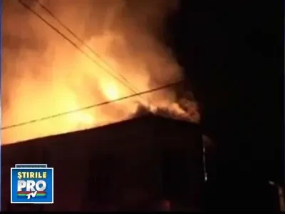 Noapte de foc in Buzau, flacarile au mistuit locuintele a noua familii