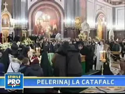 Zeci de mii de oameni la funeraliile Patriarhului Alexei al II-lea