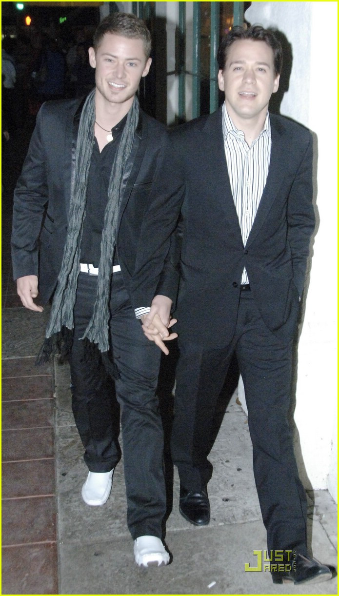 T.R. Knight e pregatit sa lase serialul Anatomia lui Grey