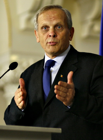 Stolojan: Am semnat in '92 cedarea dreptului de explorare in Marea Neagra