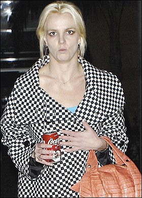 Britney, esti bine?
