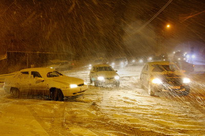 Trecerea prin Pasul Gutai, o adevarata aventura din cauza ninsorii!