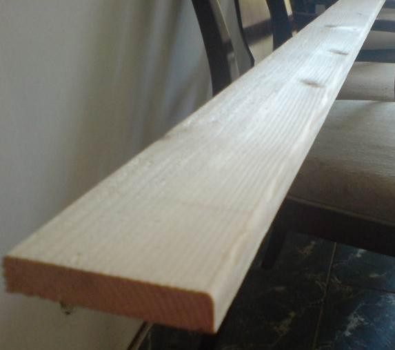 Socant! A ajuns la spital cu trupul strapuns de o scandura!