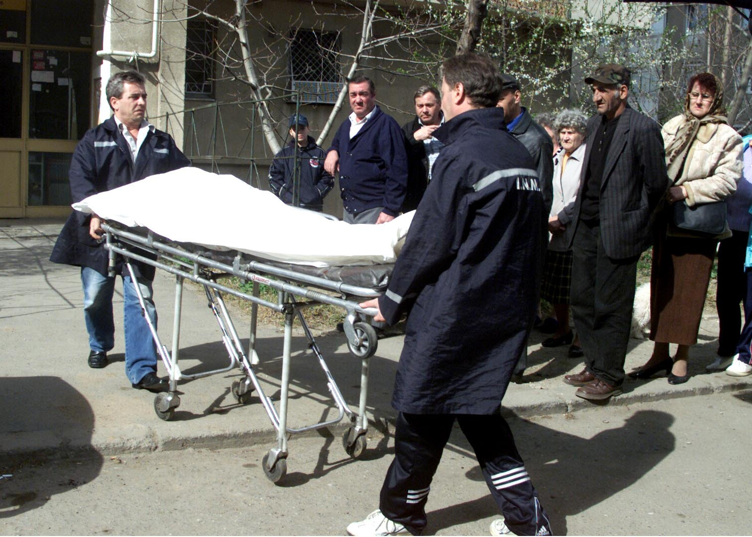 O femeie din Covasna si-a ucis fiica de numai 4 ani, iar apoi s-a sinucis!