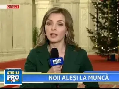 Parlamentarii si-au inceput mandatul... ascultand colinde