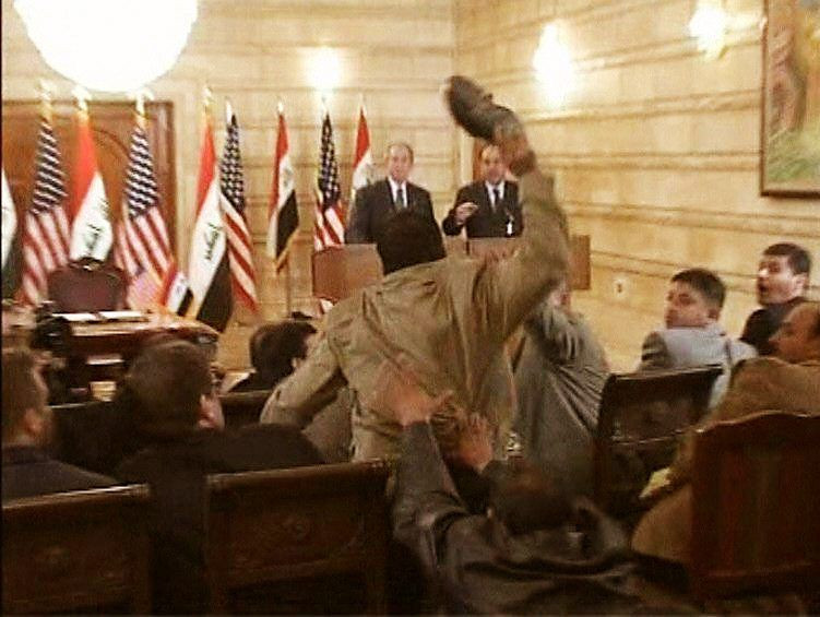 “Irakienii au scos in sfarsit la suprafata armele de distrugere in masa!”