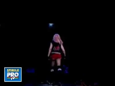 Madonna a facut... poc! Inca o data!