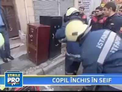 Un baietel de numai opt ani a fost inchis intr-un seif. In joaca!