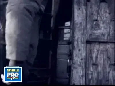 Si-a omorat nevasta cu brutalitate, sub ochii celor doi copii!