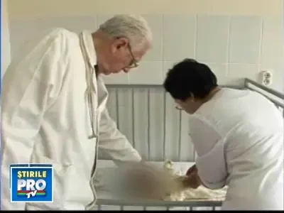 Fata care a nascut siamezi in urma unui incest e din nou insarcinata!