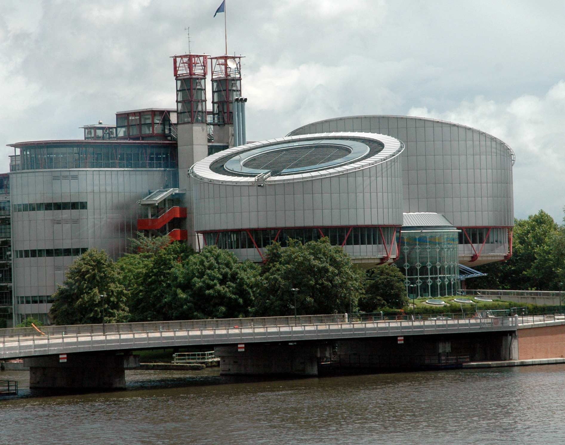 Motivul pentru care statul roman NU este obligat sa ancheteze Mineriada. Ce scrie de fapt in decizia CEDO