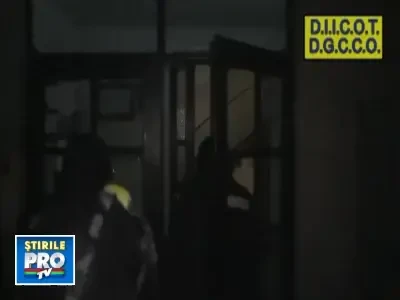 Patroni turci, sechestrati! Vezi aici imagini de la descinderile politiei!